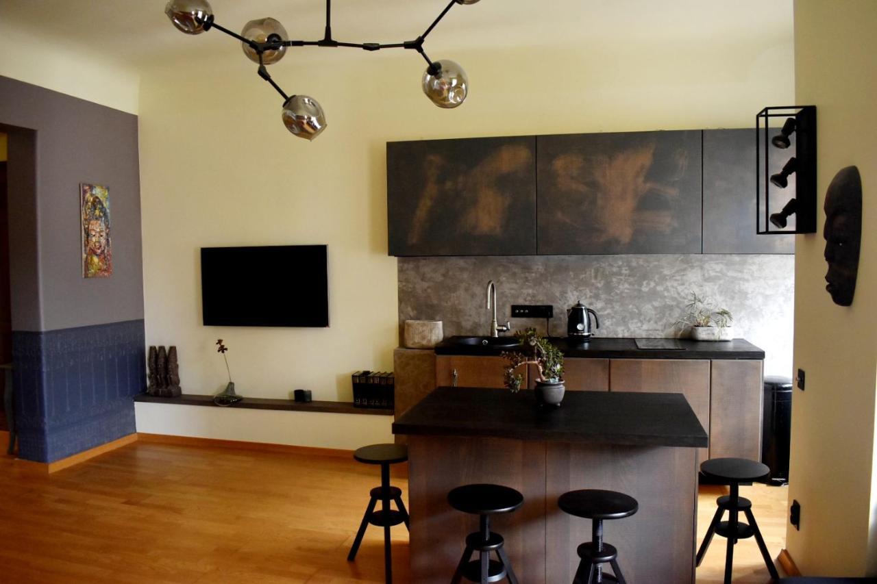 Perfectly Central Apartment 5 Min To Old Town & Art Noveau. Riga Exterior photo