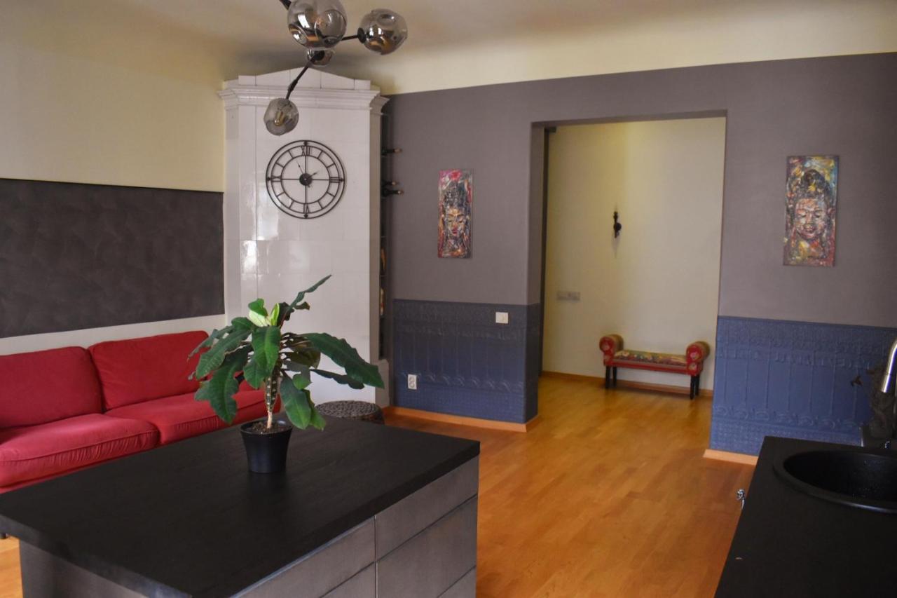 Perfectly Central Apartment 5 Min To Old Town & Art Noveau. Riga Exterior photo